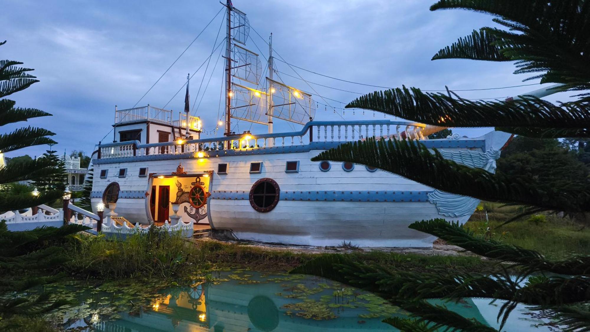 Boat And House Resort קאו קו מראה חיצוני תמונה
